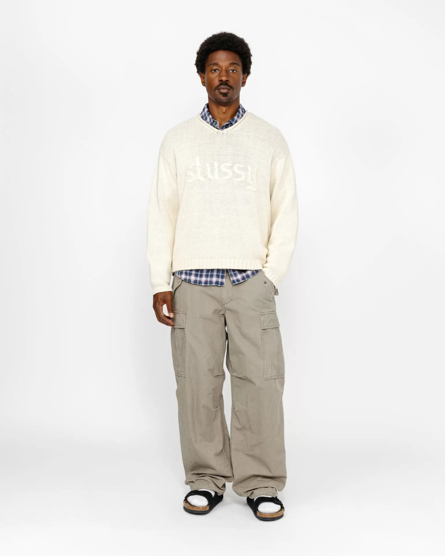Best Stüssy EMBROIDERED V-NECK LOGO SWEATER Natural