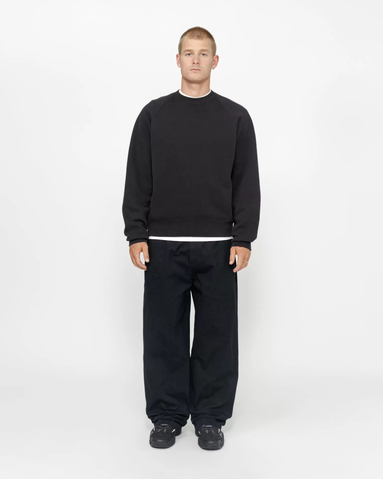 Outlet Stüssy FLEECE RAGLAN CREW Washed Black