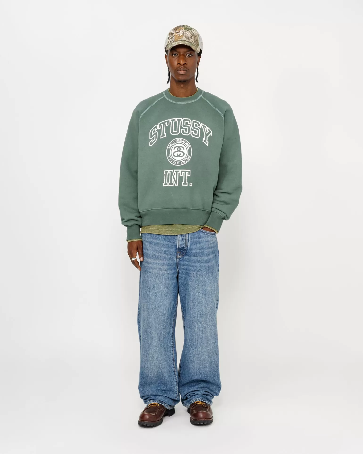 Shop Stüssy OVERLOCK VARSITY RAGLAN CREW Pine