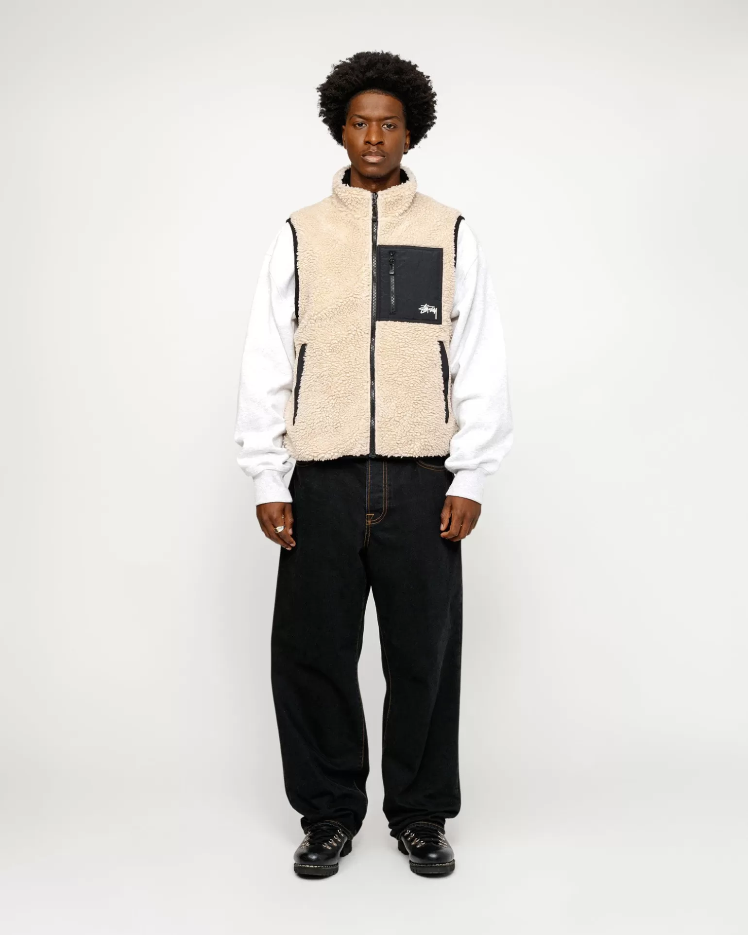 Discount Stüssy SHERPA REVERSIBLE VEST Beige
